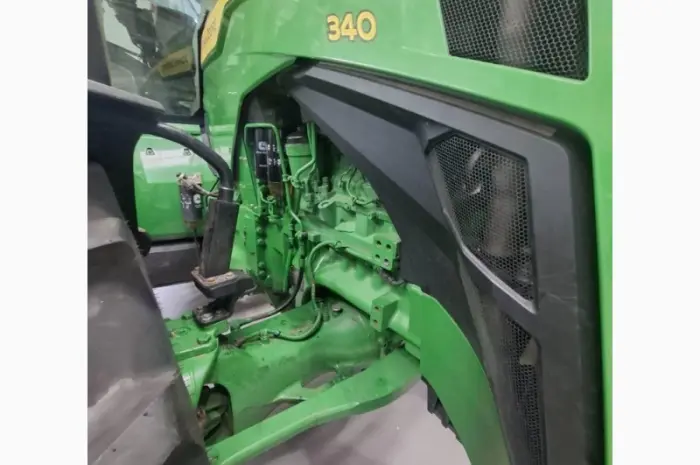 Трактор John Deere 8R 340- фото № 4