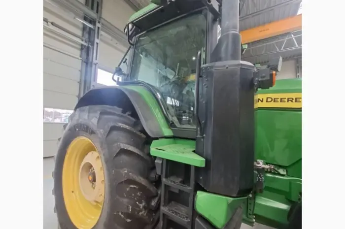 Трактор John Deere 8R 340- фото № 5