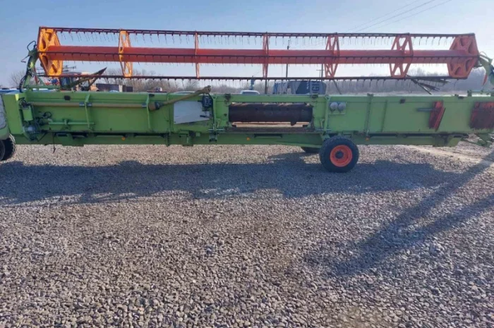 Жатка Claas Vario 900- фото № 11