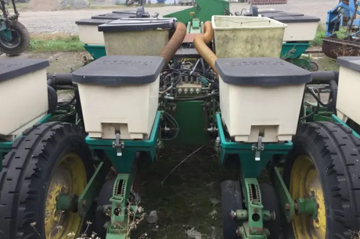 Продам 16 рядну вакуумну дисковау Сівалку John Deere 7200- фото № 3