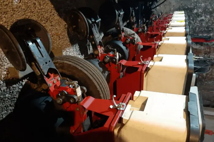 Сівалка точного висіву Challenger 8108 Precision Planting- фото № 5