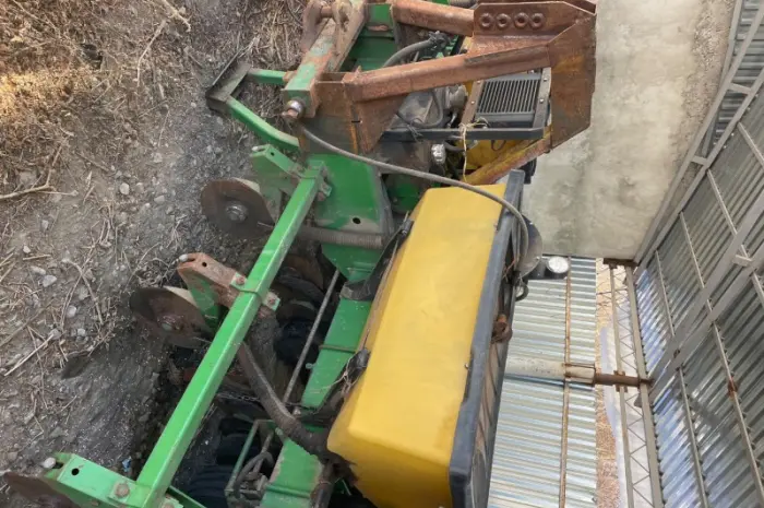 Продам сівалку просапну John Deere- фото № 1