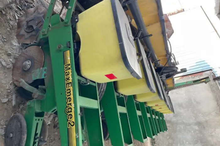 Продам сівалку просапну John Deere- фото № 3