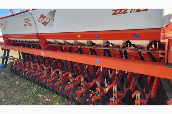 Продам 5-ти метрову зернову сівалку Kuhn SDM 2227/29- фото № 4