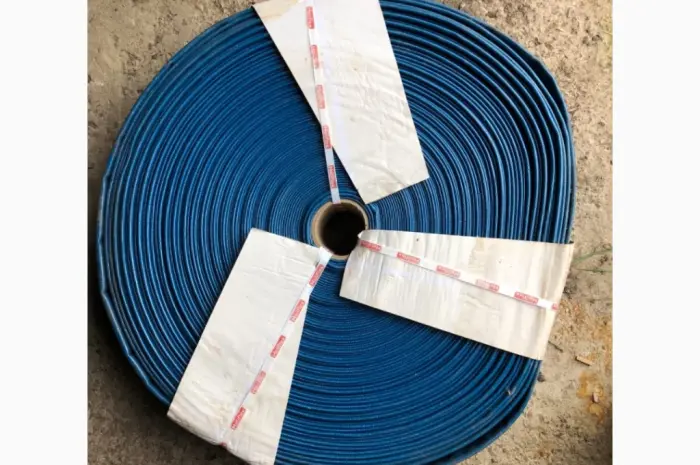 Гнучкий шланг Layflat (Лей флет) Heliflex Monoflat 4"(103mm) 100м- фото № 3