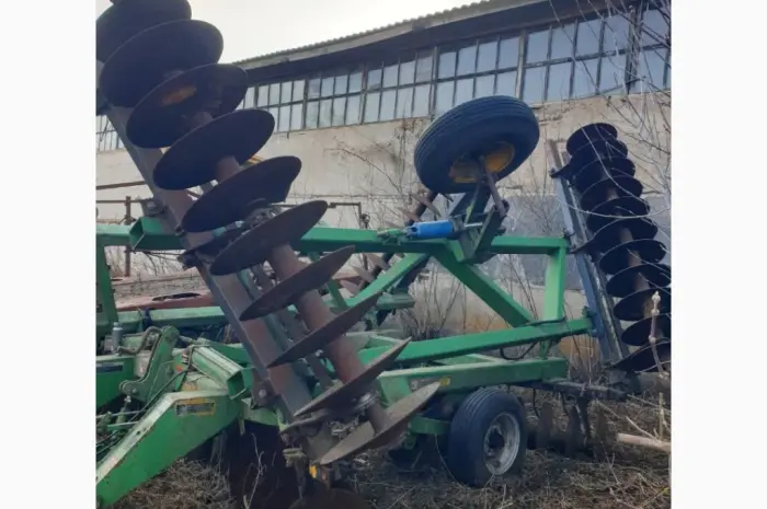 Важка дискова борона John Deere 630- фото № 2