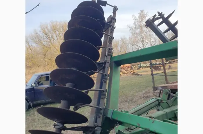 Важка дискова борона John Deere 630- фото № 3