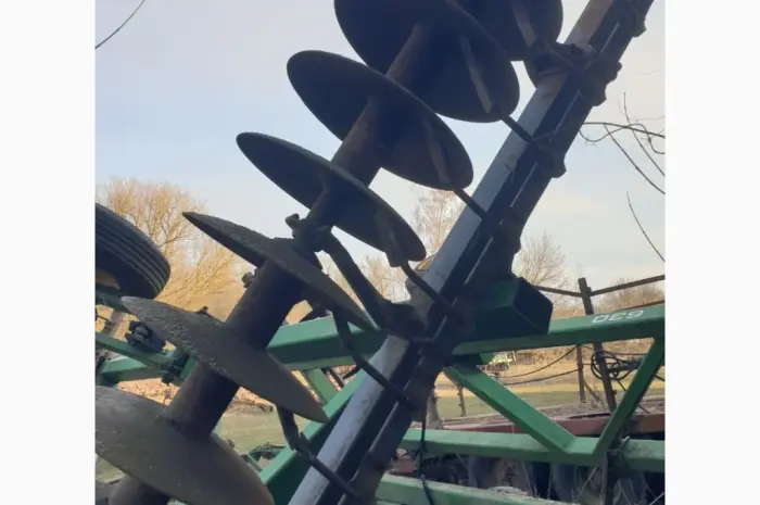 Важка дискова борона John Deere 630- фото № 4