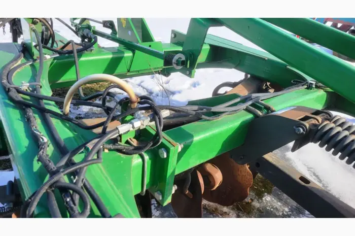 Продаж Дисковий глибокорозпушувач John Deere 2720 Disk Ripper- фото № 15