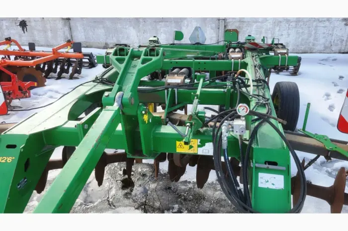 Продаж Дисковий глибокорозпушувач John Deere 2720 Disk Ripper- фото № 5