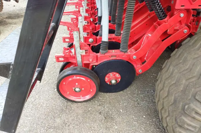 Сеялка зерновая Kuhn Sdm 2227/29- фото № 5