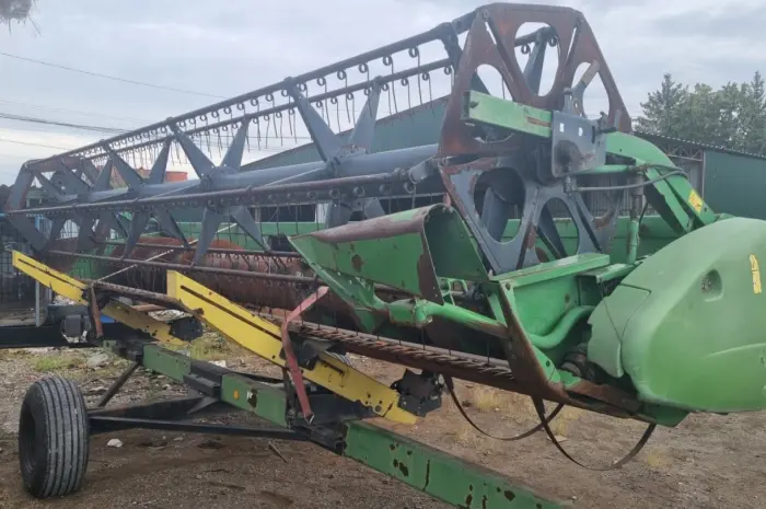Жниварка  зернова John Deere 622R- фото № 2