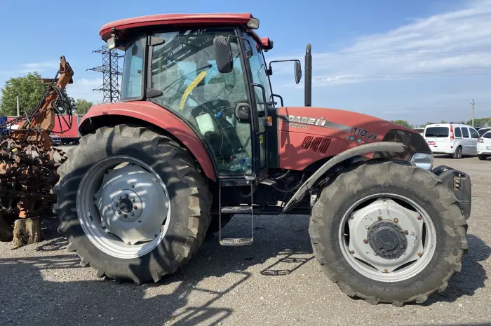 Трактор Case IH  110 JX- фото № 1