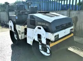 Зображення для оголошення Дорожный каток б/у. Комбинированный каток Bomag BW 135 AD