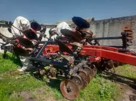Зображення для оголошення Дисколаповий глибокорозпушувач CASE IH Ecolo-Tiger 9300