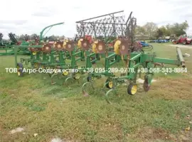 Зображення для оголошення Из США - пропашной культиватор John Deere 825 /8 рядный