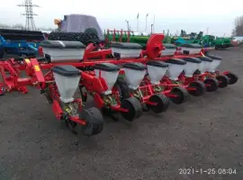 Зображення для оголошення Продам Сівалку просапну УПС-8