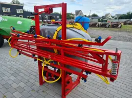 Зображення для оголошення Обприскувач для полів на 300 л штанга 10 м