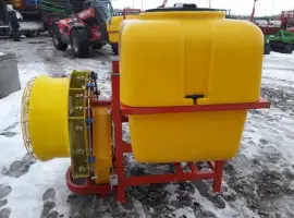 Зображення для оголошення Обприскувач садовий вентиляторний навісний 800 л