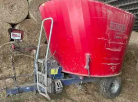 Зображення для оголошення Кормозмішувач SILOKING TrailedLine Compact 12 причіпний
