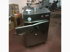 Зображення для оголошення Шприц колбасный Фрей