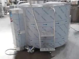 Зображення для оголошення Охолоджувачі молока 200, 300, 500, 800, 1000 л