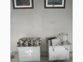 Зображення для оголошення Продам ємності-возики на 180літрів з харчової н.ж.сталі