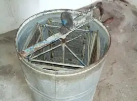 Зображення для оголошення Медогонка бу в відмінному стані