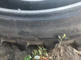 Зображення для оголошення Шини 320/90R54 (12.4R54) Michelin