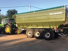 Зображення для оголошення Оренда Бункера-Перевантажувача зерна ПБН-40 з екіпажем