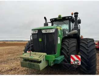 Зображення для оголошення Трактор John Deere 9520R