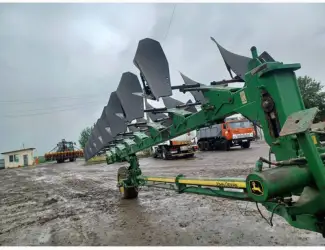 Зображення для оголошення Продам плуг John Deere 3810 8-F. Плуг 8-ми корпусний