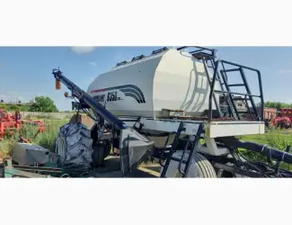 Зображення для оголошення Посевной комплекс BOURGAULT 3310 з бункером 6350