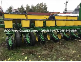 Зображення для оголошення В наличии Сеялка Пропашная пневматическа John Deere 7200 из США-8 рядная из США