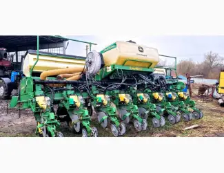 Зображення для оголошення Сівалка просапна John Deere 2126 8-ми рядкова пневматична