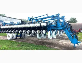 Зображення для оголошення Сівалка точного висіву пневматична KINZE 3700 Precision Planting 24р
