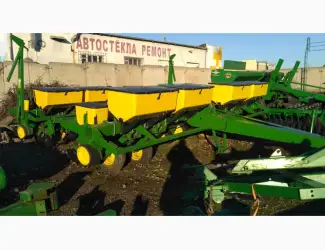 Зображення для оголошення Сівалка механічна John Deere Джон ДІР 7000 8 рядна