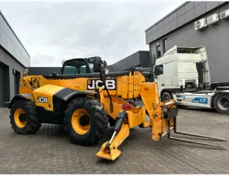 Зображення для оголошення Розмитнений телескопічний навантажувач JCB 540-170