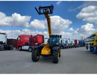 Зображення для оголошення Телескопічний навантажувач JCB 531-70