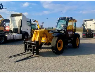 Зображення для оголошення JCB 560-80 - 2016 рік