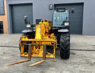 Зображення для оголошення Телескопічний навантажувач JCB 535-95 - 2018 рік