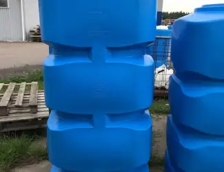 Зображення для оголошення Емкость узкая вертикальная для воды BK-1000