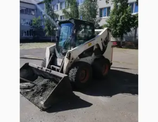 Зображення для оголошення Мини-погрузчик BOBCAT S650(как S250), кабина, с ковшом и фрезой 50 см! В наличии