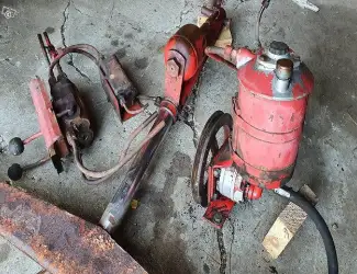 Зображення для оголошення Запчастини комбайна Massey Ferguson