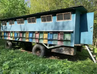 Зображення для оголошення Продам бджолопавільйон (Апідомік)