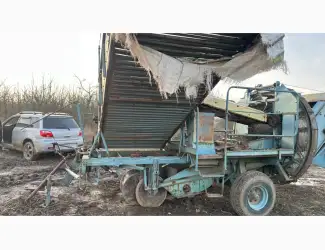 Зображення для оголошення Продам картопляний комбайн