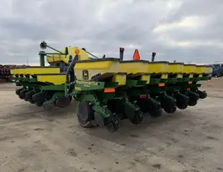 Зображення для оголошення Сівалка просапна John Deere 1780 пневматична з США