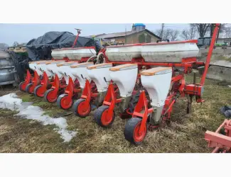Зображення для оголошення Сівалка точного висіву вакуумна Agromaster Planter А8