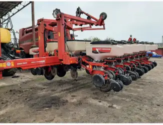 Зображення для оголошення Сівалка пневматична Massey Ferguson 555 TFF