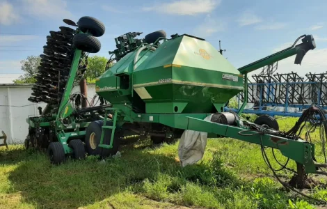 Посевной комплекс Great Plains NTA 3510 с бункером ADC 2220 в продаже